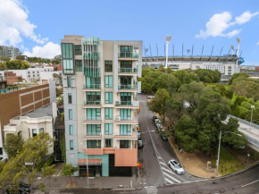 East Melbourne 2BR Apartment